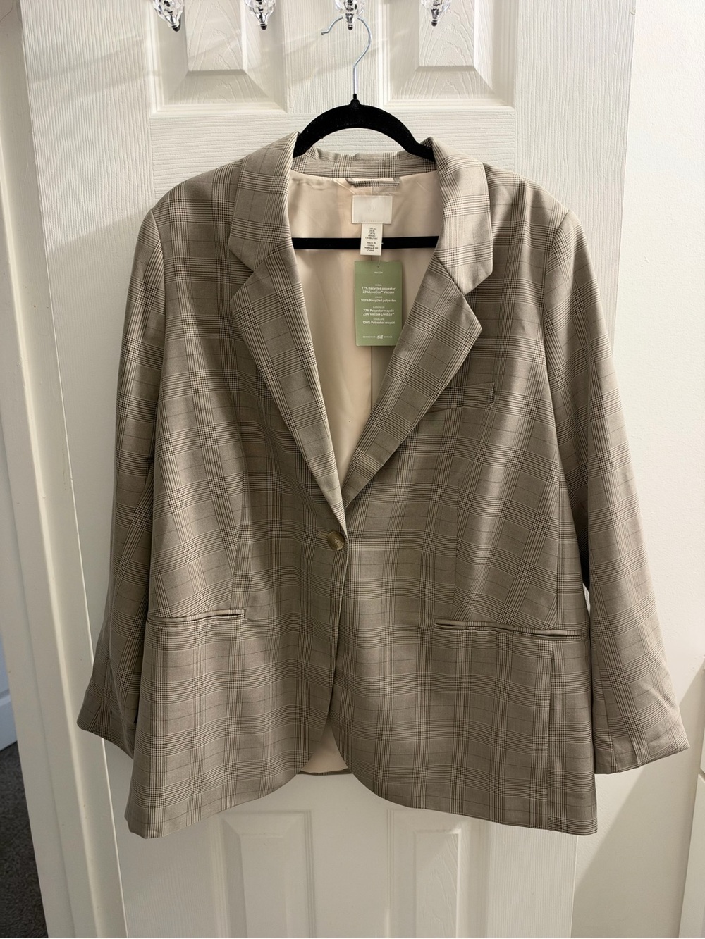 H&M Women’s Plaid Blazer